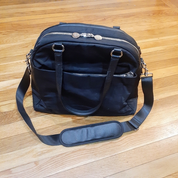 Lo & Sons Handbags - LO & Sons Bag (Original )Nylon Travel  Overnight Laptop Black 17"  Base Lo & Son